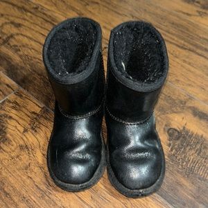 Toddler Girls  Uggs Size 11